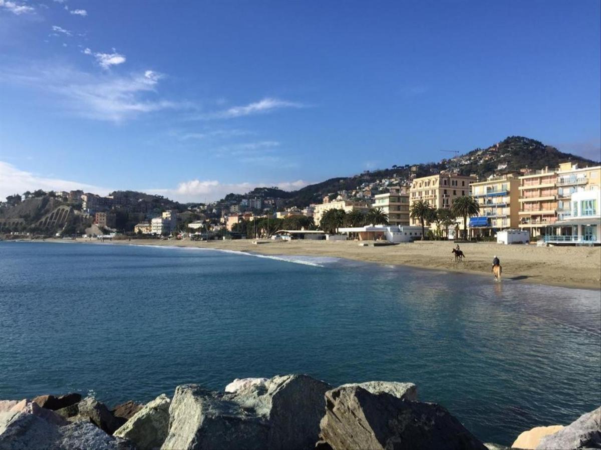 알비솔라마리나 Le Finestre Sul Mare 아파트 외부 사진